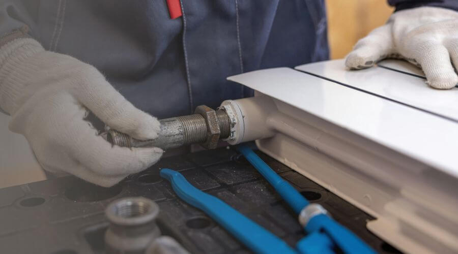 Professional water heater repair services in Le Claire, IA